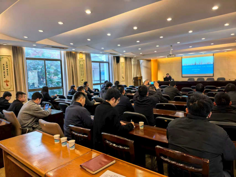 住建局：召开全区建设工程消防审验工作政策宣贯暨小