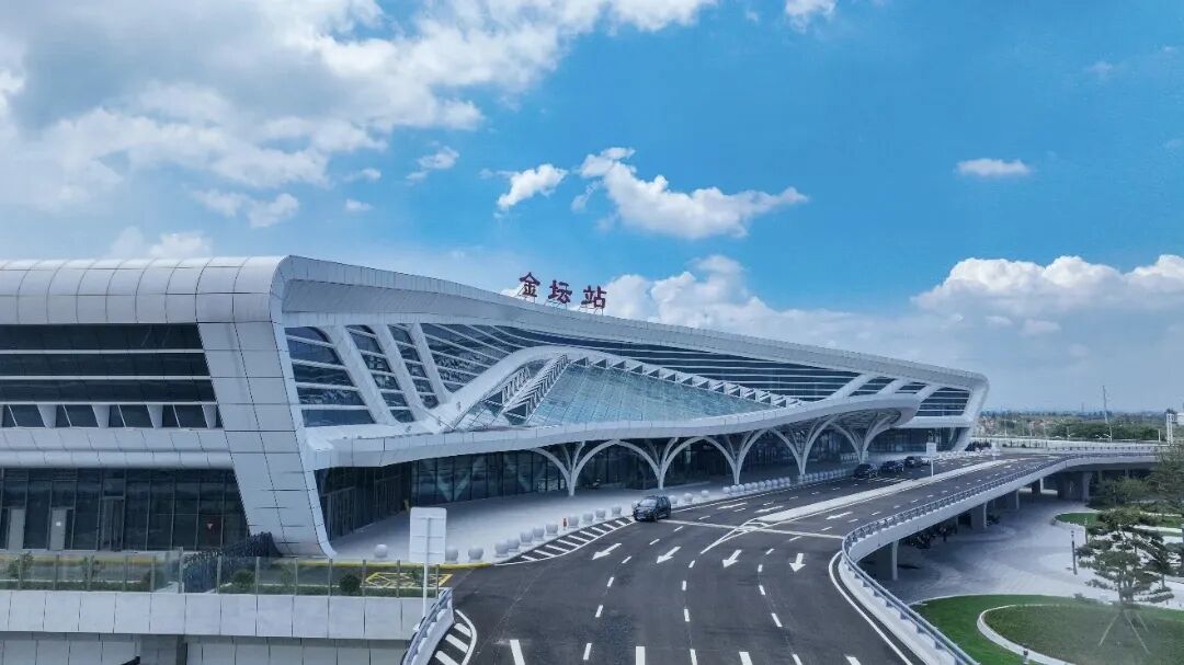 客流高峰将至 金坛站“五一”服务再细化